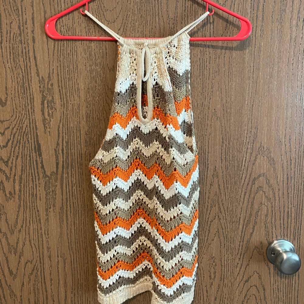BEACH TANK